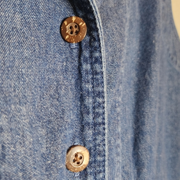 Boston Proper Denim Sleeveless Collared Button Front Romper. Size 6. Pockets. - Picture 12 of 15